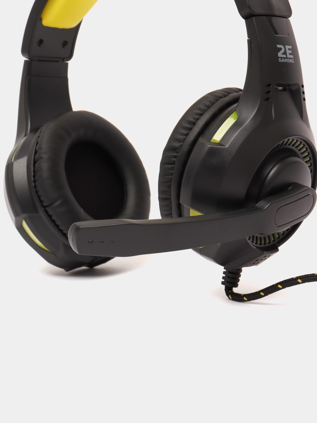 Simli o'yin quloqchinlari 2E Gaming HG300 LED 2E-HG300BK, kompyuter uchun, mikrofonli