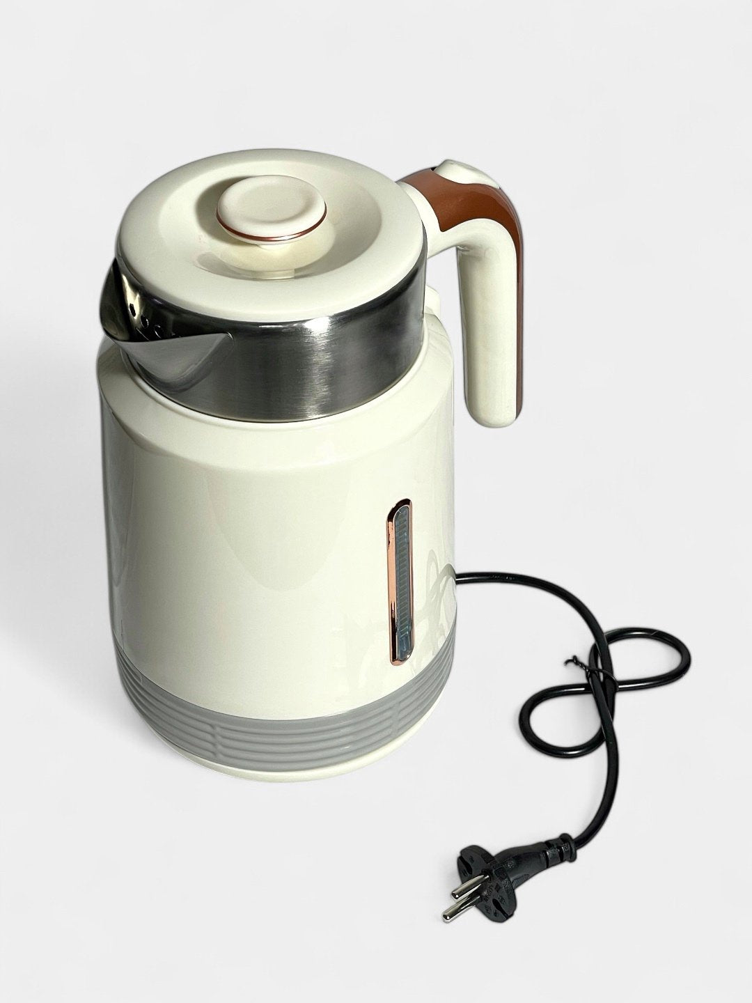 Minix elektr choynak, hajmi 2,2 l, quvvati 1500 Vt
