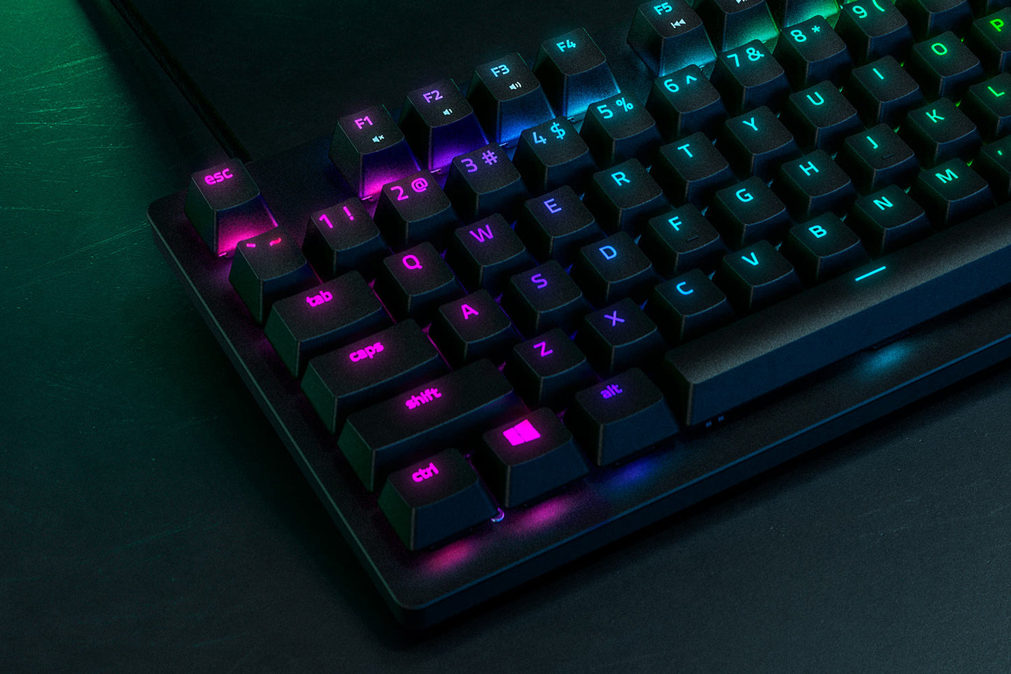 Razer Huntsman Tournament Ed o'yin klaviaturasi. Red Switch USB US RGB, Black