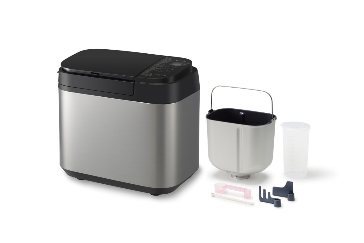Non ishlab chiqaruvchi Panasonic 550W, dasturlari-30, maksimal vazni -1,25kg, shakli-to'rtburchak, metall, qora