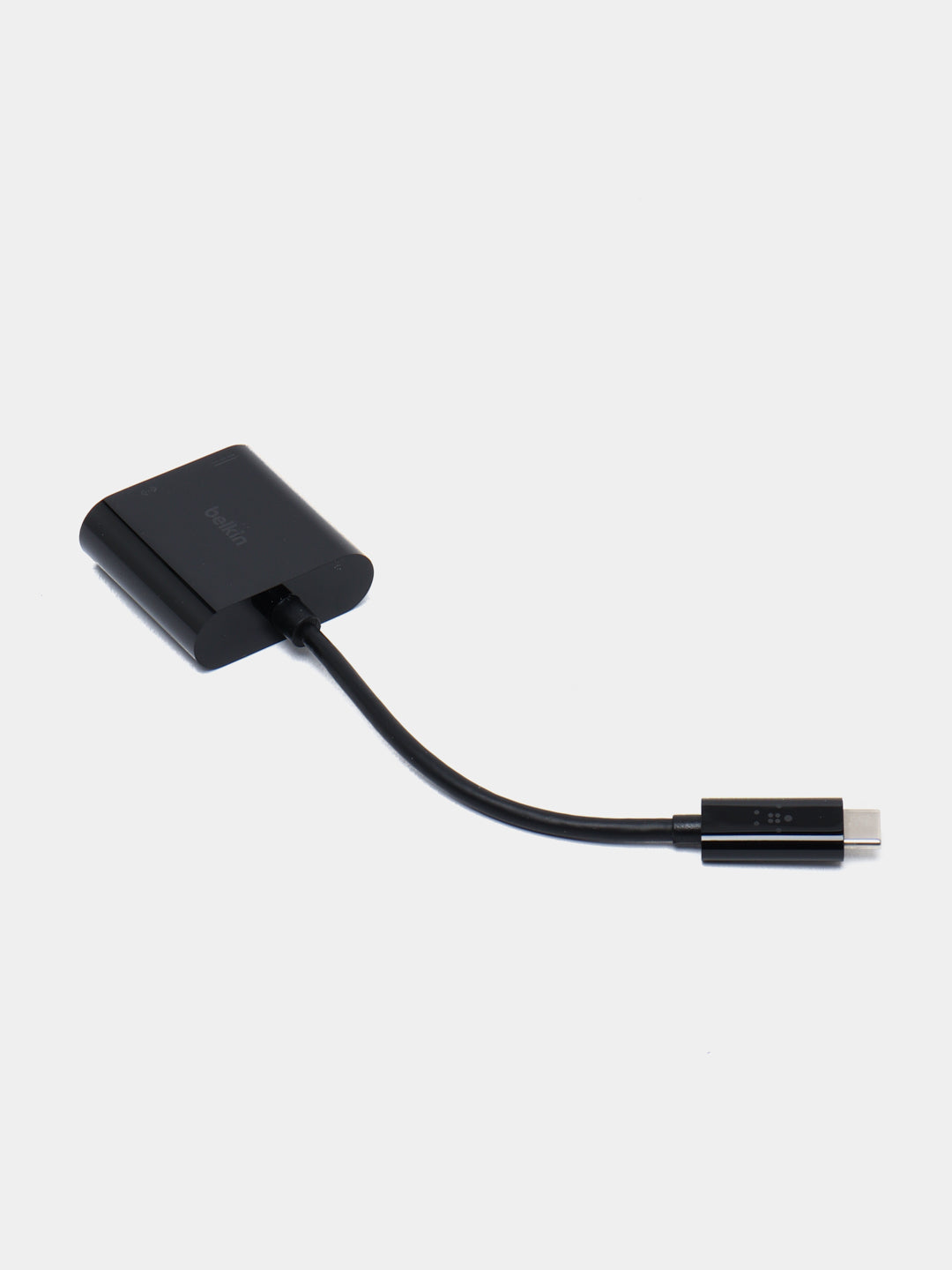 Adapter Belkin USB-C - Ethernet 60W PD, qora