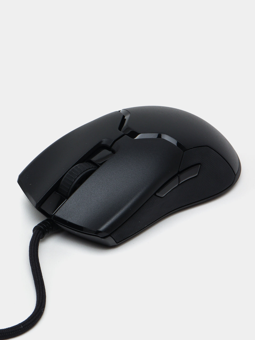 Razer Viper 8 gigagertsli simli oyin sichqonchasi RGB yoritgichli