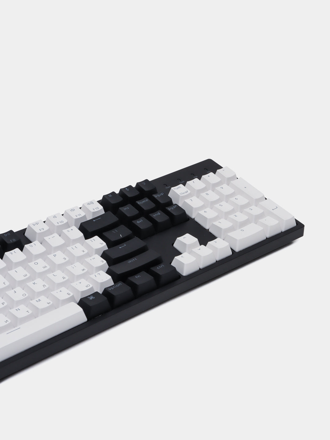 Simli oyin klaviaturasi Keychron C2 104Key, Gateron G Pro, Hot-Swap, RGB, C2H