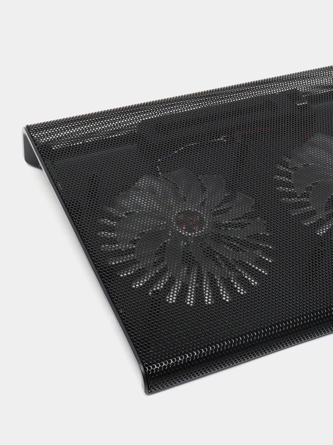 Noutbuk uchun stend Trust Azul 17,3" KO'K LED qora