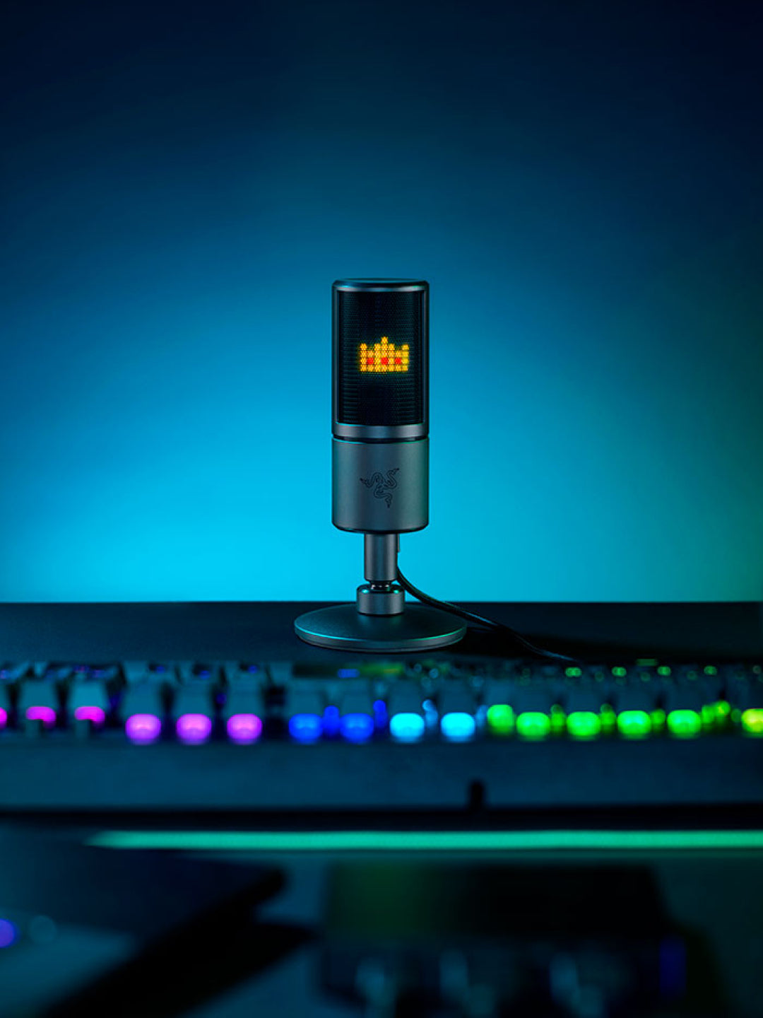 Razer Seiren Emote USB mikrofoni