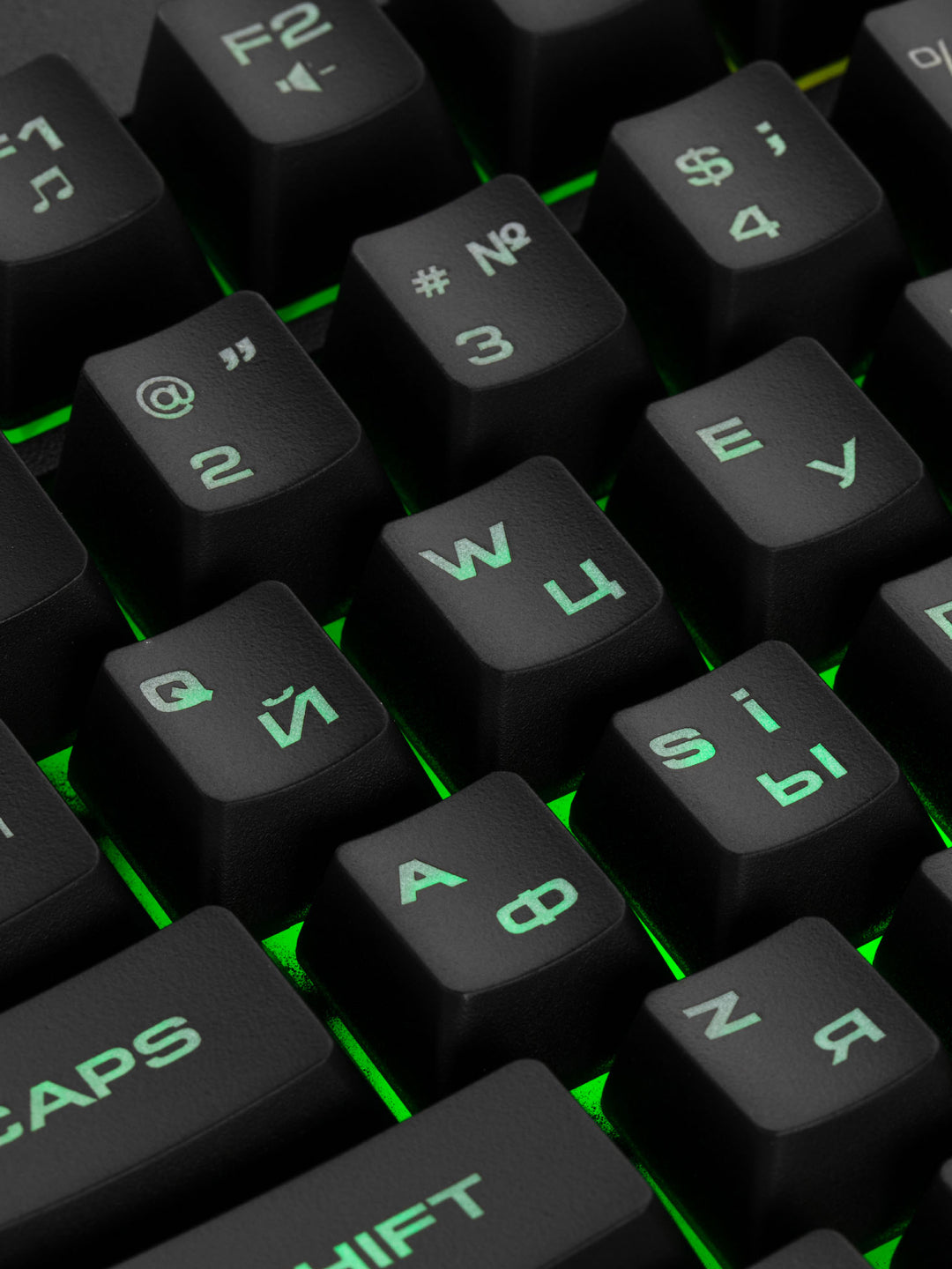 Simli o‘yin membranali klaviatura 2E Gaming KG330 LED USB, qora